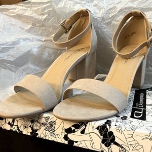 CL by Laundry Block Heel Sandal